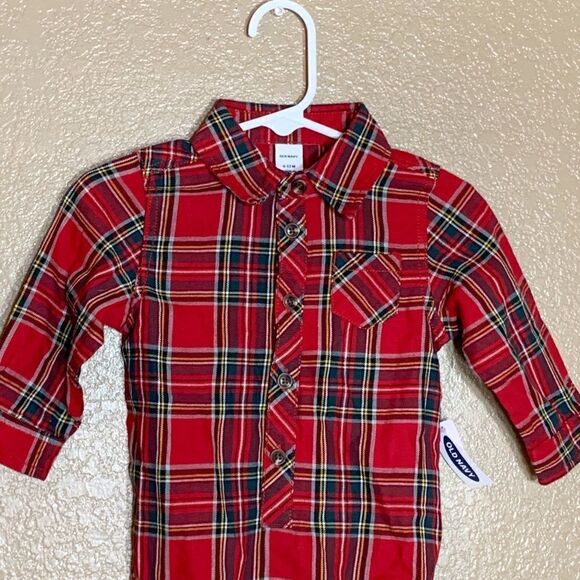 Old Navy baby boy red plaid long sleeve onesie - Picture 3 of 6